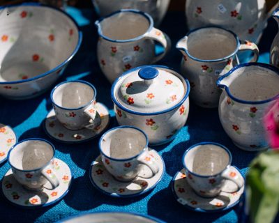 Haferlmarkt-2023-tassen©MatthiasAmmerFo (1) Haferlmarkt-2023-tassen©MatthiasAmmerFo (1)