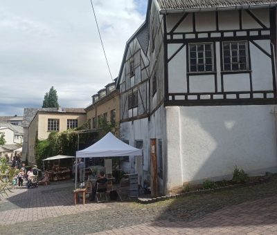 Höhr-Grenzhausen - Töpfermarkt